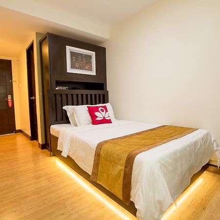 אנגלס Zen Rooms Valdez Street מראה חיצוני תמונה