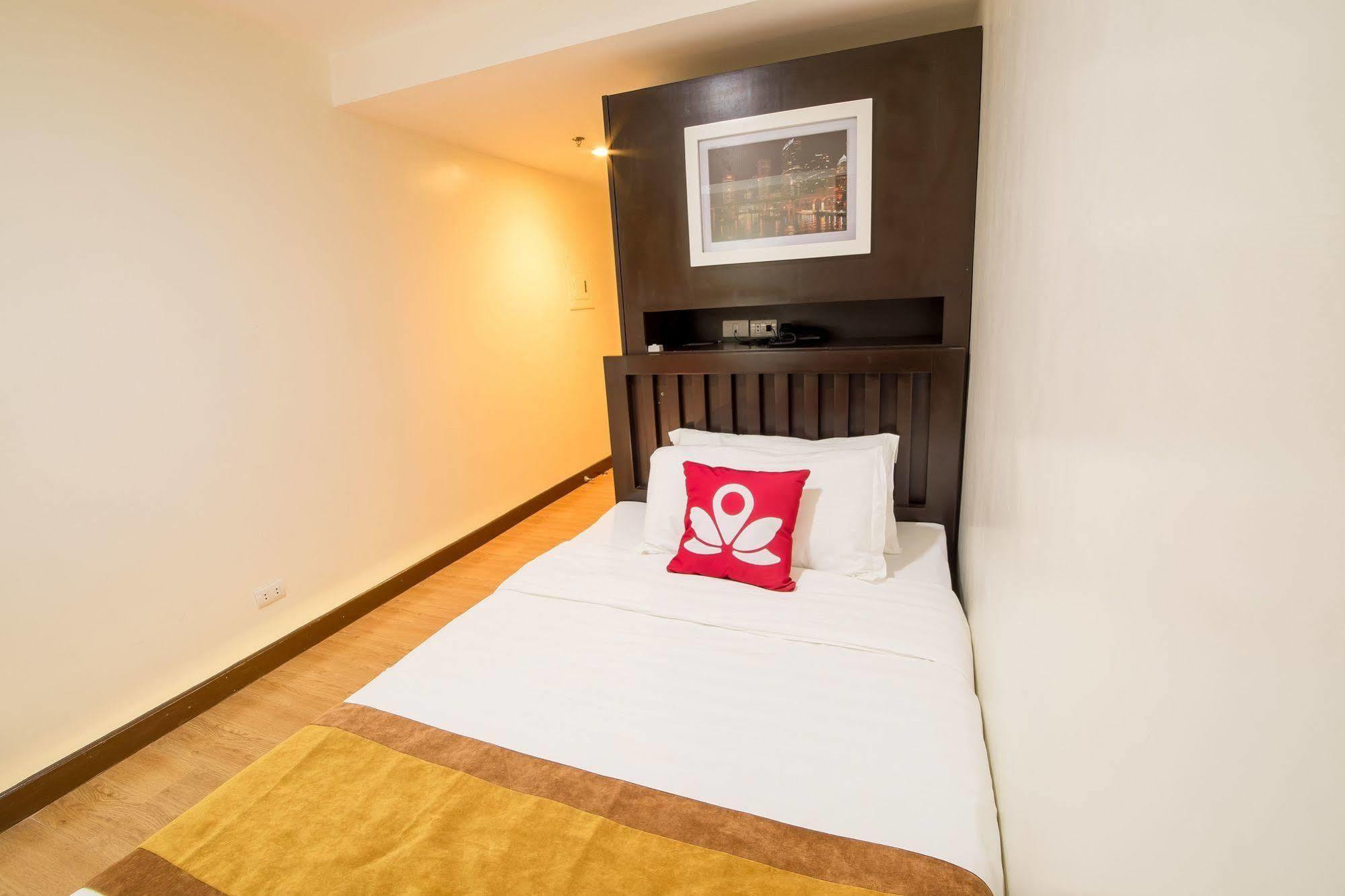 אנגלס Zen Rooms Valdez Street מראה חיצוני תמונה