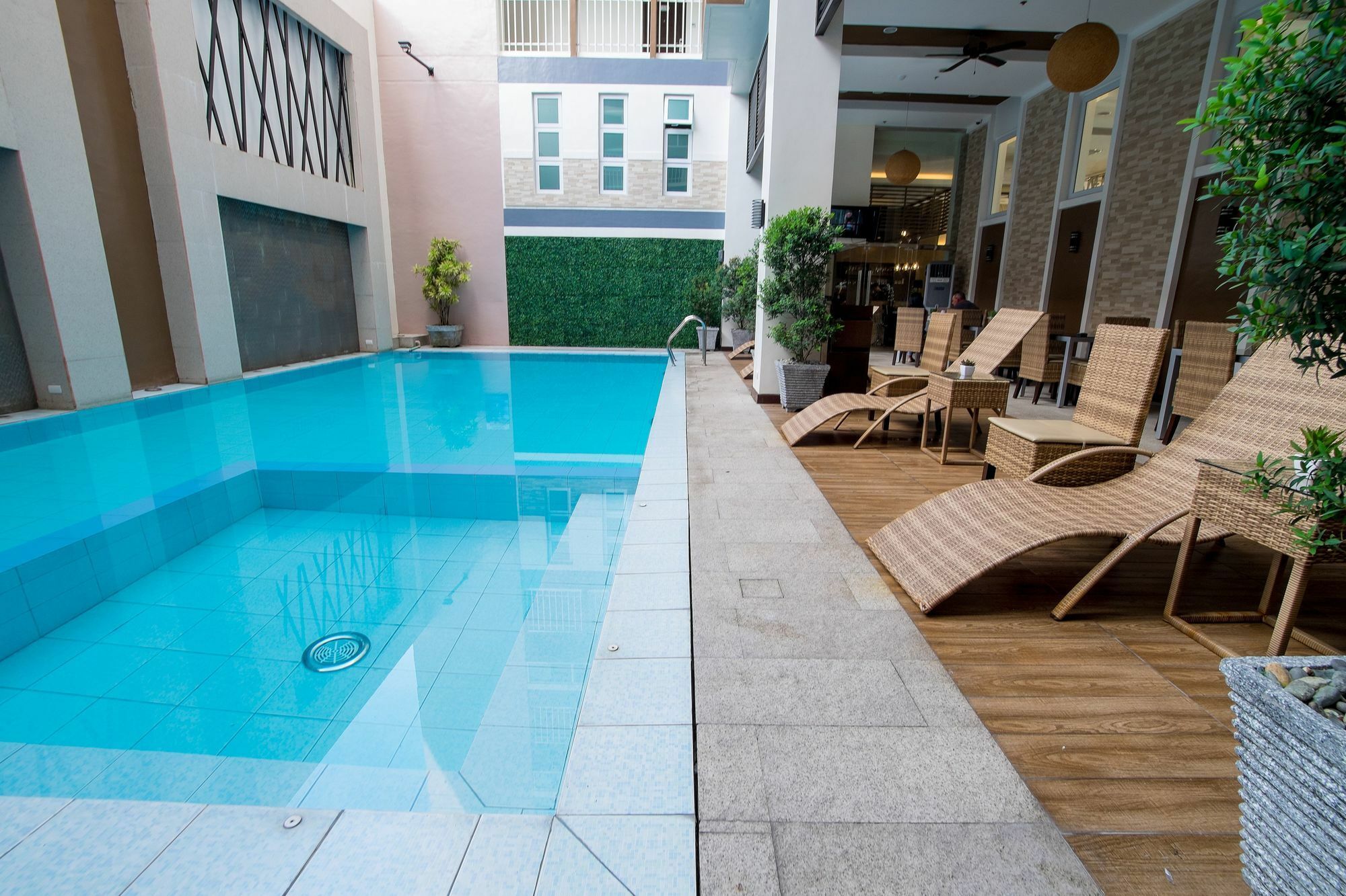 אנגלס Zen Rooms Valdez Street מראה חיצוני תמונה